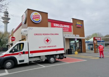 BURGER KING® RESTAURANTS ITALIA: 8 TONNELLATE DI CIBO DONATE IN DUE GIORNI AD ASSOCIAZIONI DI VOLONTARIATO