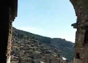 Angelus dal campanile per parroco Narni
