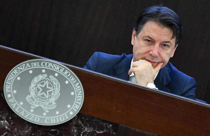 Conte convoca domani ministri alle 10