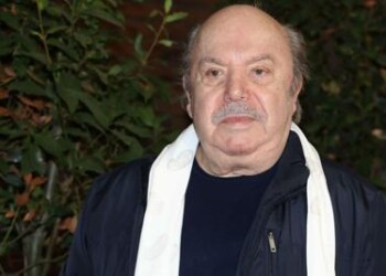 Coronavirus: da Banfi a Magalli, vip difendono cani e gatti abbandonati per colpa di allarmi fake  