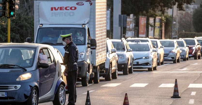 Coronavirus, dalla Cig ai sussidi, il Cura Italia attende 30 misure attuative