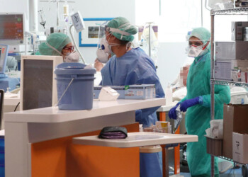 Coronavirus: E-R 6.700 casi, 75 morti