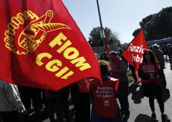 Coronavirus: Fiom, riapertura Cas?Basiti da silenzio Regione