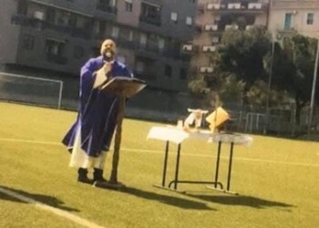 Coronavirus: Foggia, messa al megafono