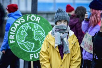 Coronavirus, Greta lancia il climate strike online