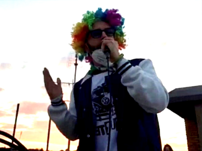 Coronavirus, il dj che incanta Roma: “L’Italia ha insegnato al mondo come reagire” 