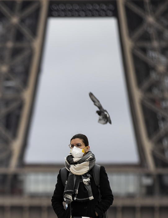 Coronavirus: la Francia chiude tutto