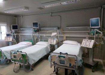 Coronavirus: morta donna a Napoli