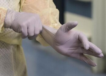 Coronavirus: Plastic Free, ‘guanti e mascherine a terra inquinano e diffondono pandemia’ 