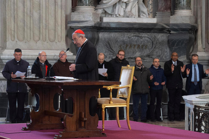 Coronavirus: positivo card. vicario Roma