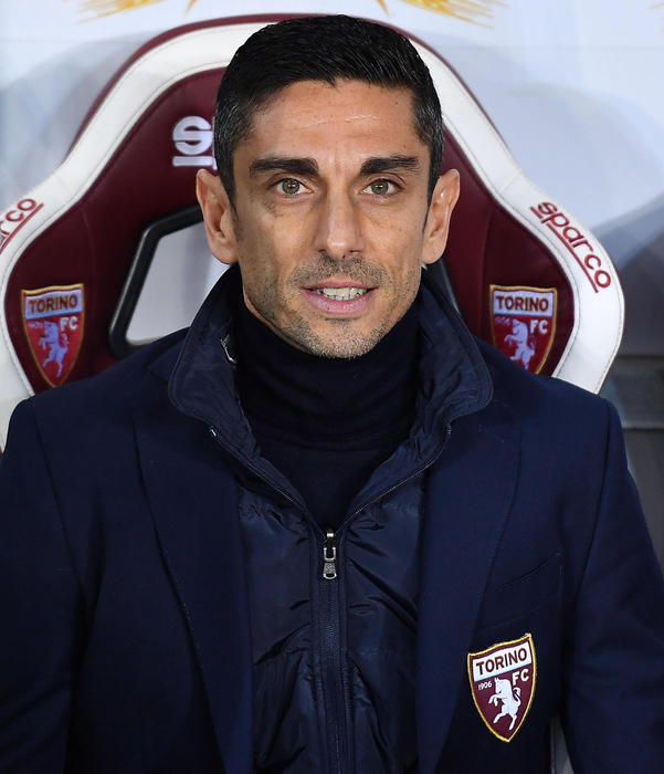 Coronavirus: Torino, Longo dura lotta, coraggio a chi combatte