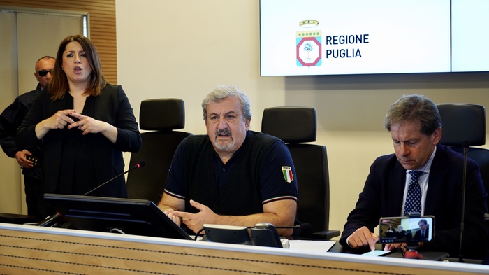 Coronavirus:Emiliano, mancano mascherine