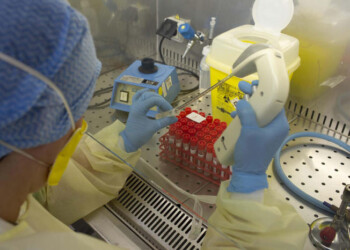 Fratellini soli a quarantena,paese aiuta