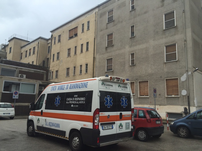 Grave 23enne Pescara, è in rianimazione