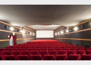 I cinema si attrezzano per evitare la chiusura: distanze di sicurezza e termoscanner