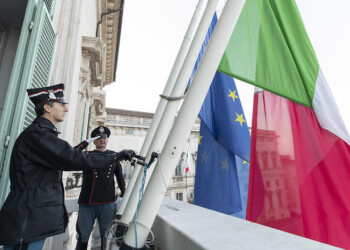 In Consiglio un minuto di silenzio