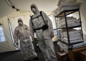 Italia ordina 15 mln di maschere in Cina