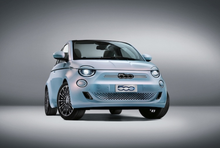 La 500 diventa elettrica