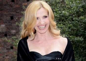 “La vita in diretta”: ascolti sull’altalena, giallo su Lorella Cuccarini. Forse verrà sostituita