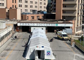 Mini ospedali da campo a Ancona e Jesi