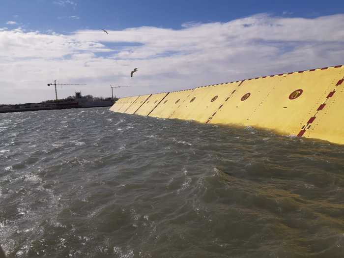 Mose: prove di sollevamento a Chioggia