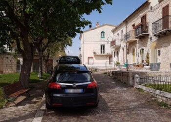 Paese Molise,ordinanza?Mancano pc e web