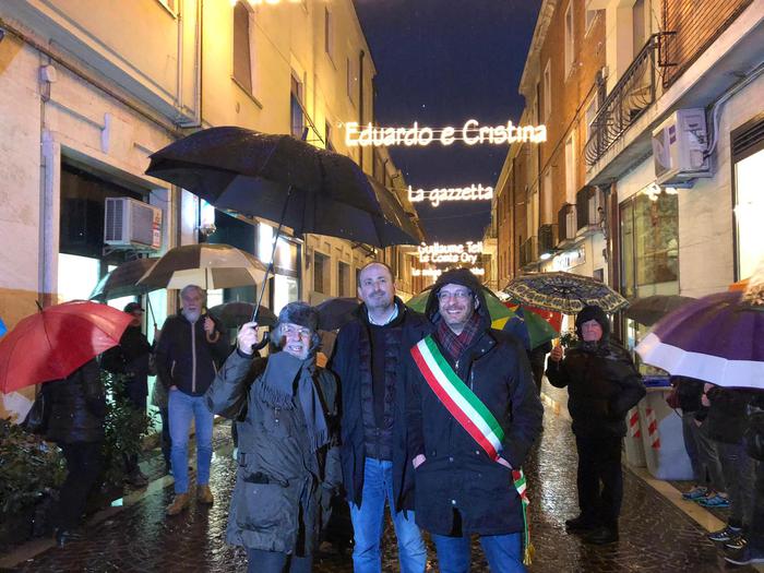 Pesaro riaccende via luci opere Rossini
