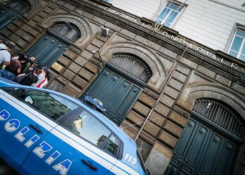 Protesta detenuti in carcere Poggioreale