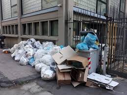 CORONAVIRUS. “Rifiuti di chi è in quarantena siano trattati come speciali e pericolosi”
