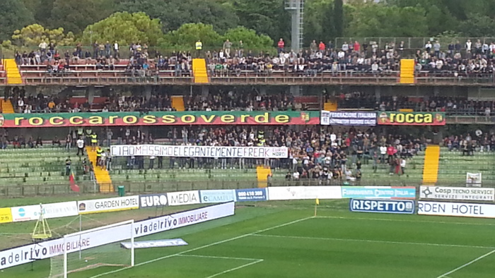 Tifosi Ternana donano per ospedale