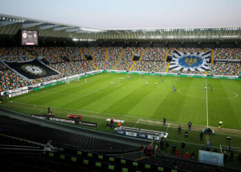 Udinese-Fiorentina senza lampi, è 0-0