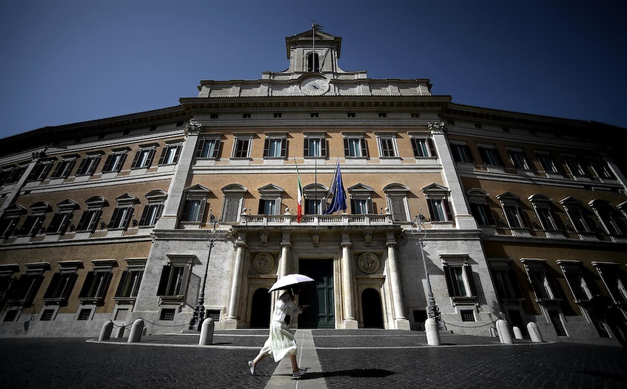 Un decreto per rinviare il referendum costituzionale sul taglio dei parlamentari