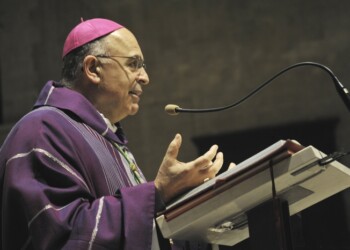 Vescovo Ancona, messe feriali proseguono