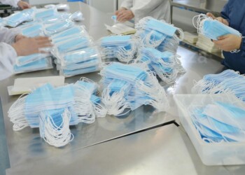 NAPOLI: INIZIA LA DISTRIBUZIONE DELLE MASCHERINE ALLE FARMACIE