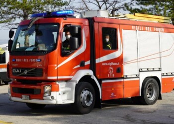 A fuoco la cucina, muore carbonizzato