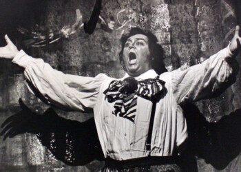 Addio al baritono Carroli, da Domingo un ultimo applauso