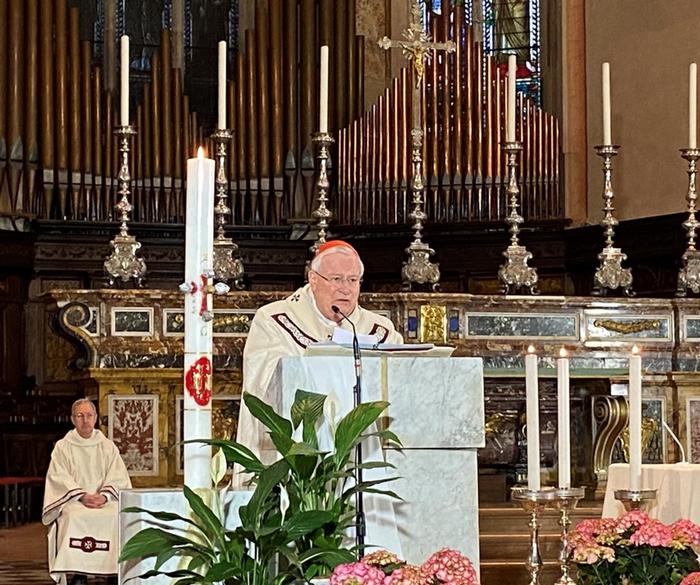 Bassetti, sguardo a umanità sofferente