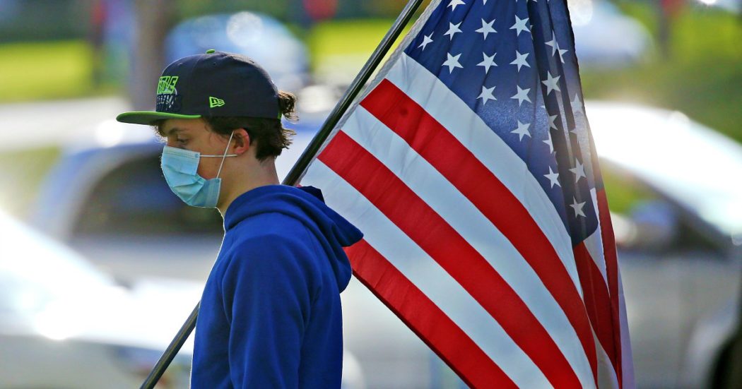 Usa: 1.303 morti di coronavirus, in calo