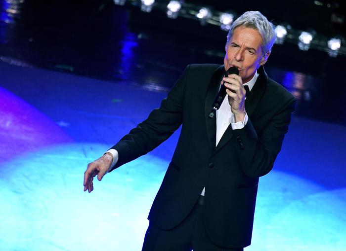 Coronavirus: Baglioni, donazioni per aiutare gli infermieri