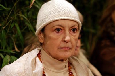 Coronavirus, Carla Fracci: “Ogni sera prego, un pensiero per amici e per chi non c’è più” 