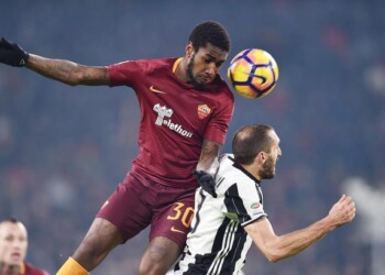 Coronavirus: ex Roma Gerson porta cibo a 200 famiglie favela
