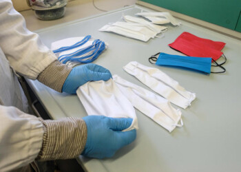 Coronavirus: Fugatti, due mascherine per ogni cittadino