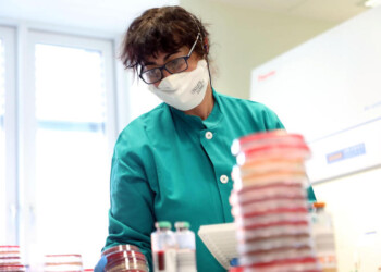 Coronavirus, in E-R cala l’infezione: 543 nuovi casi