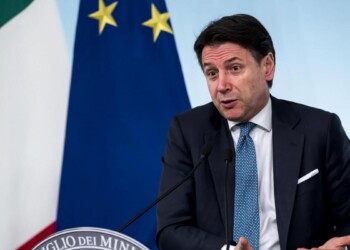 La strategia in cinque punti del governo e i chiarimenti sull’App Immuni