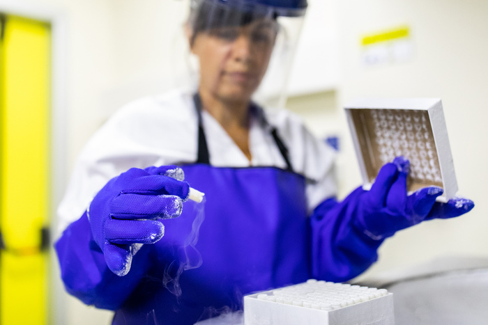 Covid-19, parte studio su soggetti a rischio