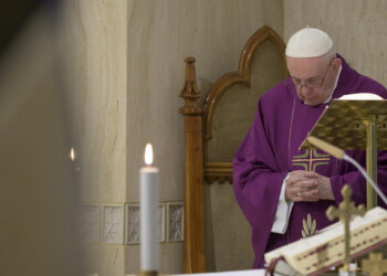 Covid: Papa, in carceri rischio calamità