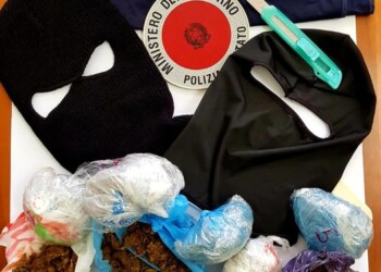 Due arresti per rapina supermercato