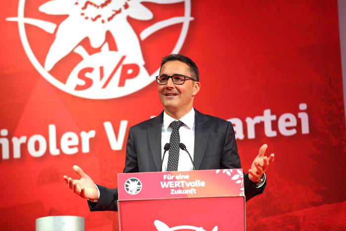 +++ Fase 2: Svp minaccia ritiro collaborazione con governo +++