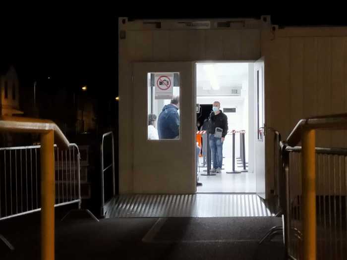 Fincantieri: si riapre, in cantiere un decimo dei dipendenti