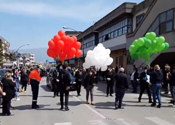 Folla coreo funebre,comune in quarantena